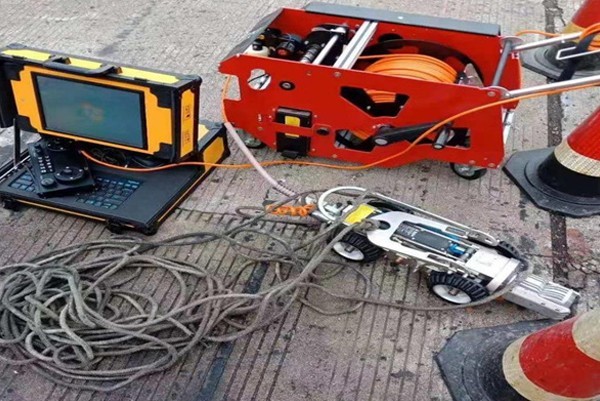 莲湖CCTV管道检测机器人